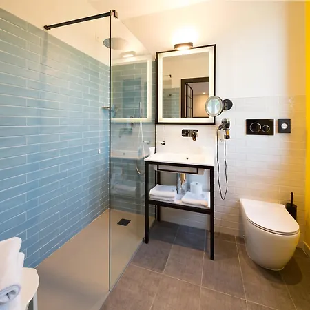 Western Cristallo Hotel 3*