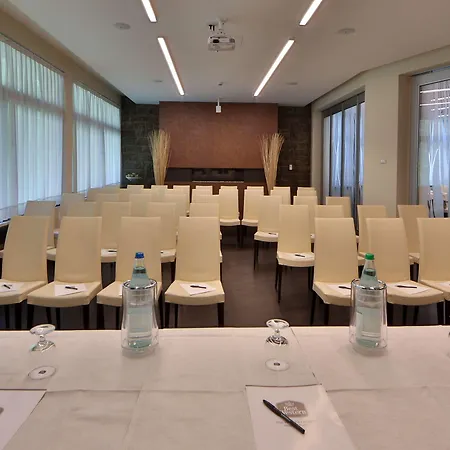 Hotel Western Cristallo 3*