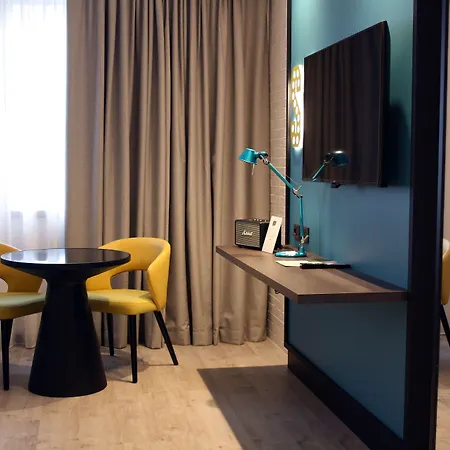 Western Cristallo Hotel 3*