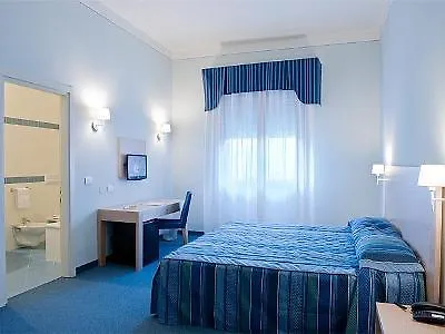 Western Cristallo Hotel 3*