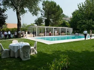 Western Cristallo Hotel